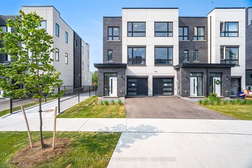3045 Trailside Dr, Oakville, ON, L6M0Z4 | Card Image