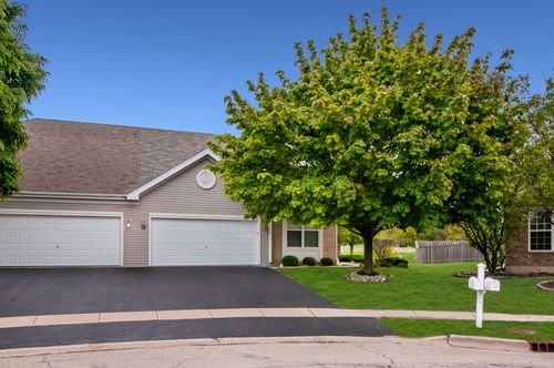 2216 Woodview Avenue, Joliet, IL, 60431 | Card Image