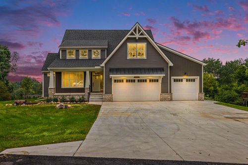 1752 Milford Hts, Milford, MI, 48381-2776 | Card Image