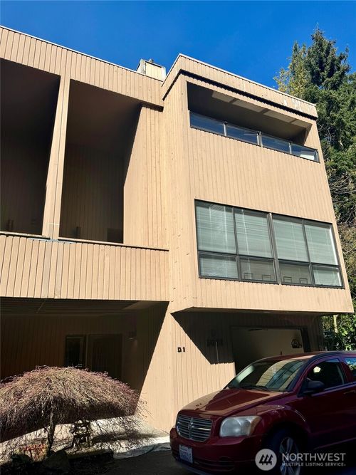 d1-1409 N 200th St, Shoreline, WA, 98133-3216 | Card Image