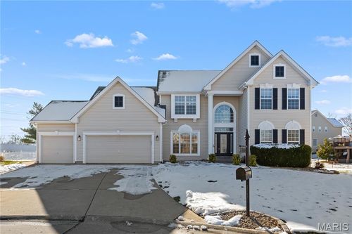 5 Scotland Ct, Dardenne Prairie, MO, 63368-7246 | Card Image