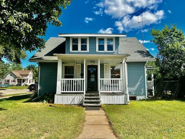 Lincoln St, Shawano, WI 54166