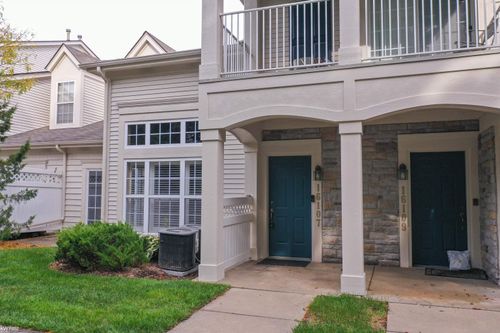 16107 Addington Dr, Commerce Twp, MI, 48390-4022 | Card Image