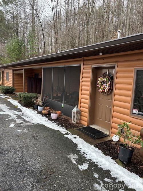 29 Plum Nearly Ln, Maggie Valley, NC, 28751-6409 | Card Image