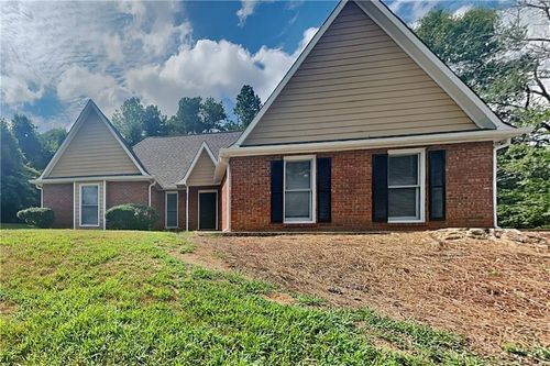 221 The Esplanade Way Se, Loganville, GA, 30052-2190 | Card Image
