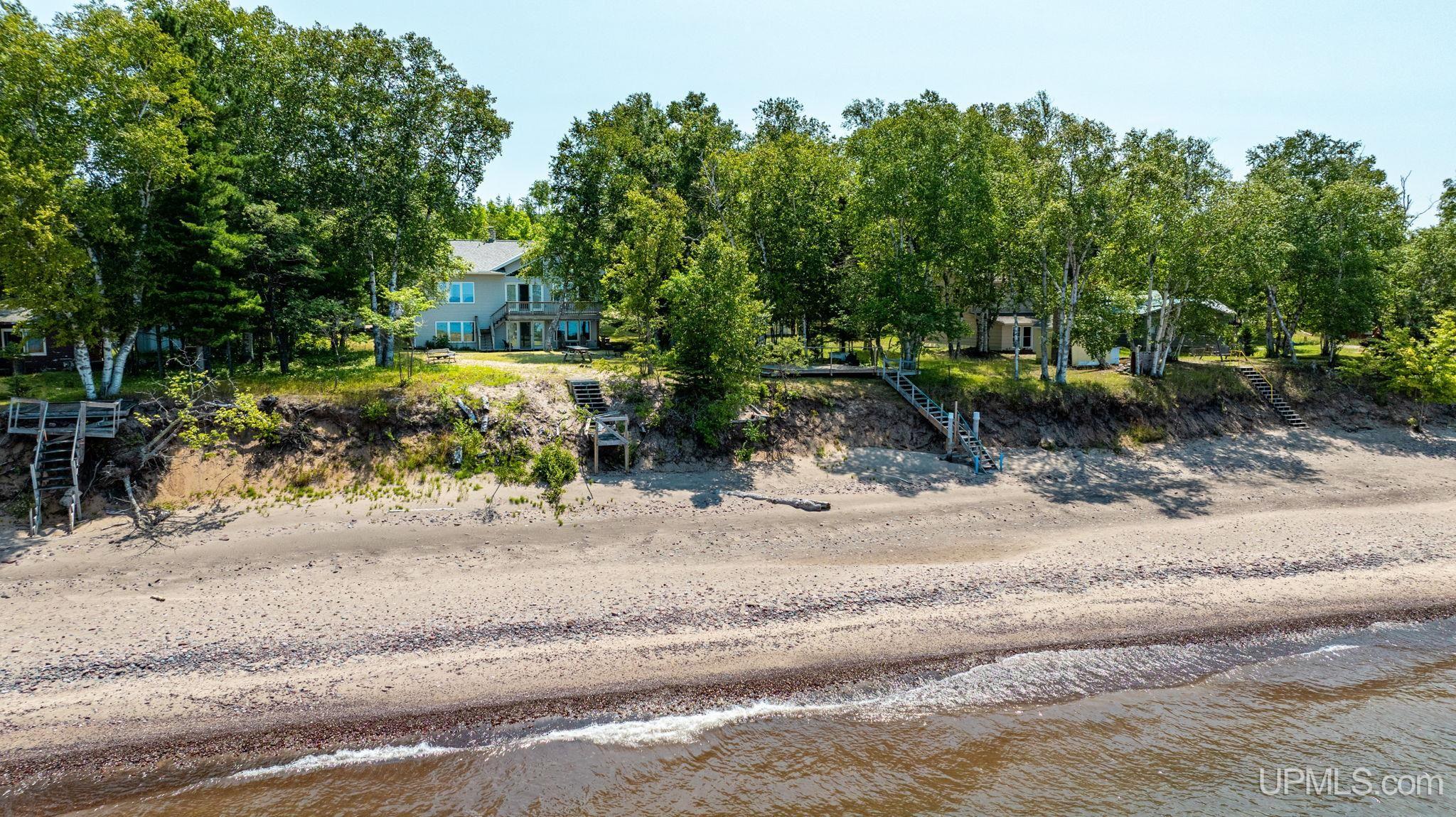 Birch Ln, Calumet, MI 49913