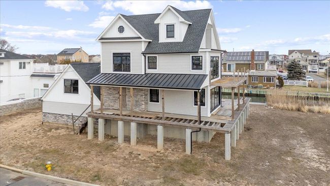 167 Araca Rd, House other with 4 bedrooms, 4 bathrooms and null parking in Babylon NY | Image 15