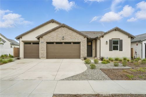 28410 Orange Park Dr, Castaic, CA, 91384-2916 | Card Image