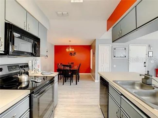 APT-58 - 5006 Laguna Bay Cir, Condo with 2 bedrooms, 2 bathrooms and null parking in KISSIMMEE FL | Image 12