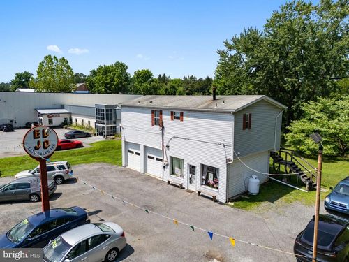 993 S Hanover St, Pottstown, PA, 19465-7523 | Card Image