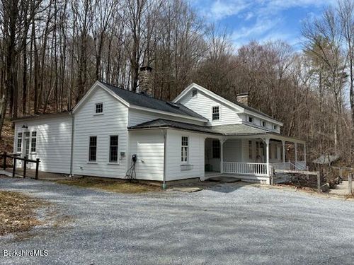 127 Monument Valley Rd, Great Barrington, MA, 01230-1465 | Card Image