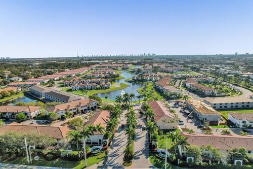 4199 Napoli Lake Dr, Riviera Beach, FL, 33410-7508 | Card Image