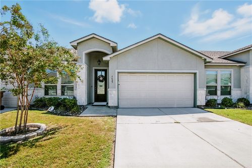 7425 Castille Ct, Corpus Christi, TX, 78414-4462 | Card Image