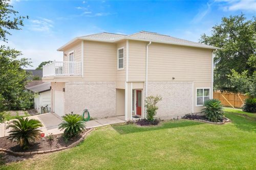 3802 Barracuda Ln, La Porte, TX, 77571-7302 | Card Image
