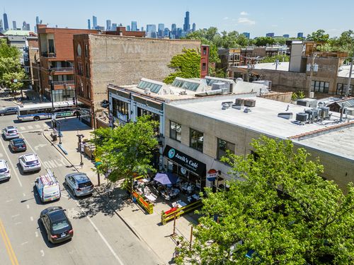 2e-2013 W Division St, Chicago, IL, 60622-3157 | Card Image