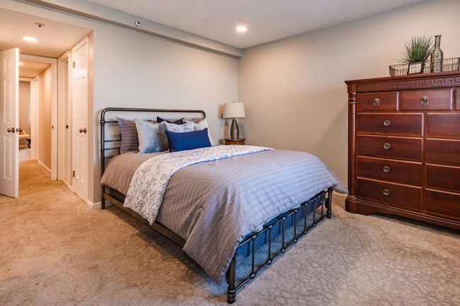 APT-110 - 1 Mansfield Grove Rd, Condo with 2 bedrooms, 2 bathrooms and null parking in East Haven CT | Image 25