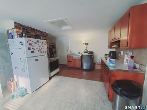 3-152 Riverdale Ext, Greenwich, CT, 06831 | Card Image