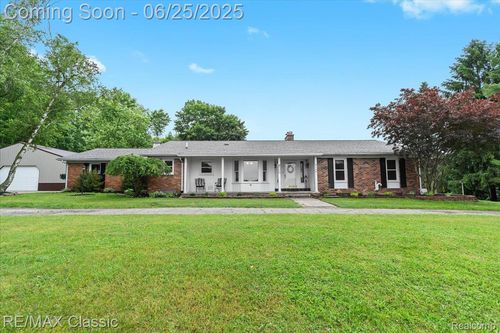 9160 Joy Rd, Plymouth, MI, 48170-5826 | Card Image