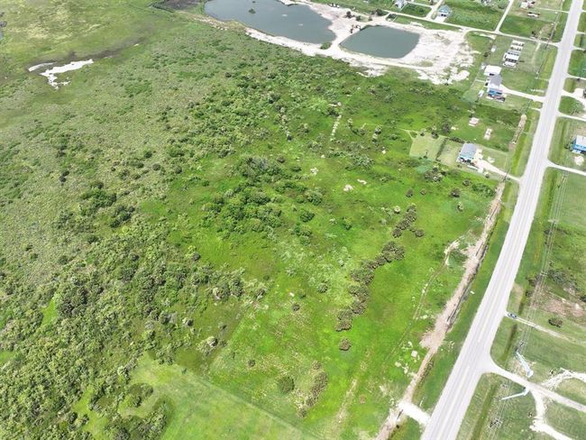1239 Highway 87, Home with 0 bedrooms, 0 bathrooms and null parking in Gilchrist TX | Image 15