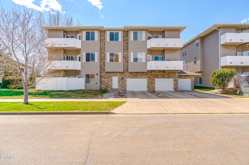 6-1200 W Owens Ave, Bismarck, ND, 58501-8116 | Card Image
