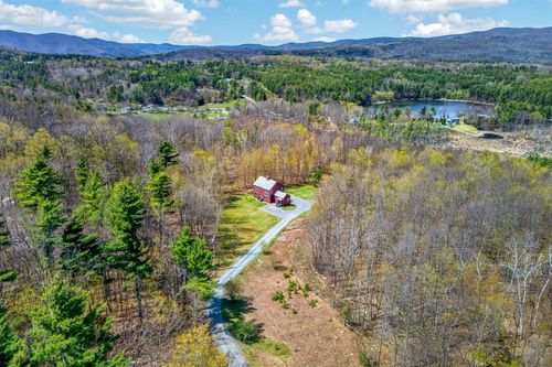 142 Schenkar Road, Pownal, VT, 05261 | Card Image