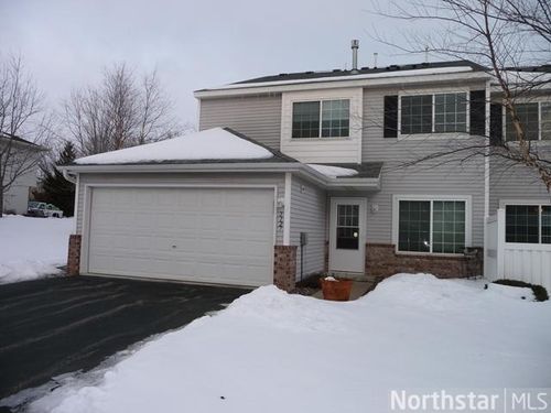 2127 Grenadier Ave N, Oakdale, MN, 55128-4313 | Card Image