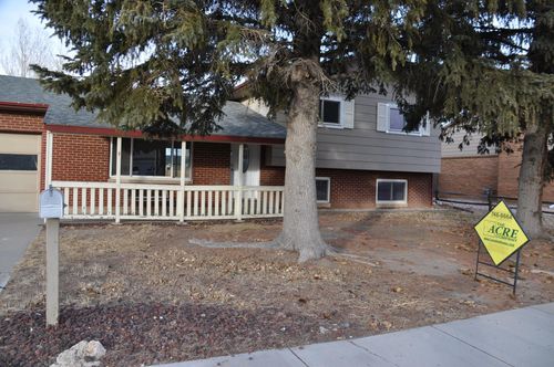 1809 Symons St, Laramie, WY, 82070-8141 | Card Image