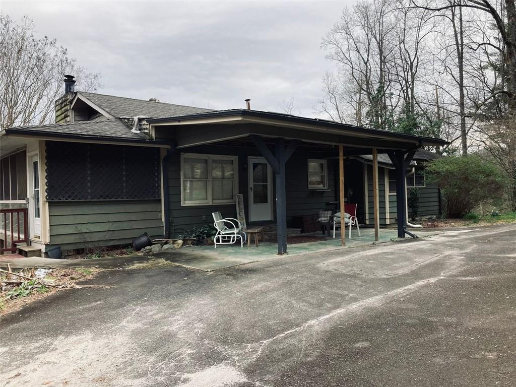 Dogwood Ln, Clayton, GA 30525