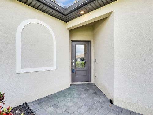 14033 Pine Lodge Ln, FORT MYERS, FL, 33913-9469 | Card Image