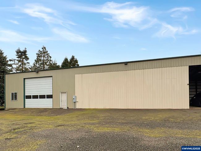 38653 Robinson Dr, House other with 4 bedrooms, 3 bathrooms and null parking in Scio OR | Image 14