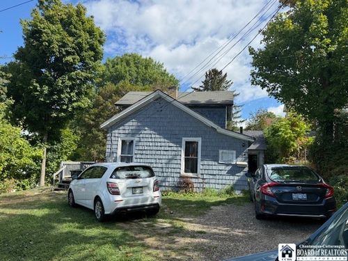 31 Pullman St, Jamestown, NY, 14701-6961 | Card Image