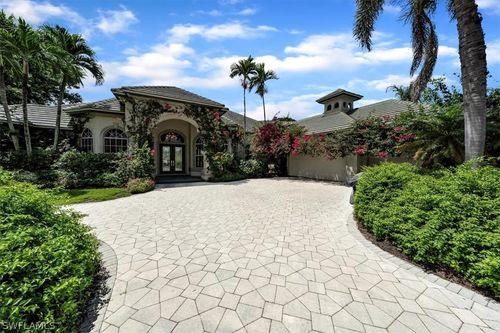 2339 Alexander Palm Dr, NAPLES, FL, 34105-3039 | Card Image
