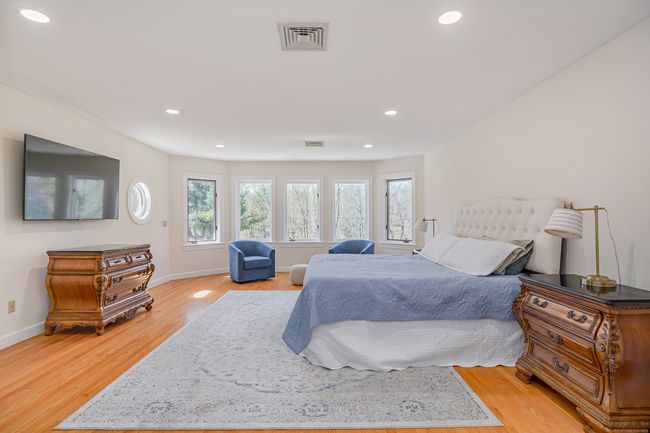 10 Edna Ct, House other with 4 bedrooms, 5 bathrooms and 10 parking in Brookfield CT | Image 25