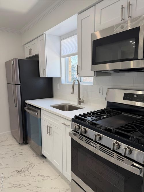 1-12 Central Drive, Clarkstown, NY, 10954 | Card Image