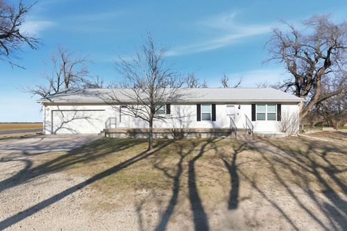 10558 N Broadway St, Valley Center, KS, 67147-8504 | Card Image