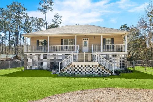 28584 Lake Dr, Lacombe, LA, 70445-3696 | Card Image