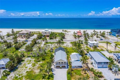 5830 Lauder St, FORT MYERS BEACH, FL, 33931-4228 | Card Image