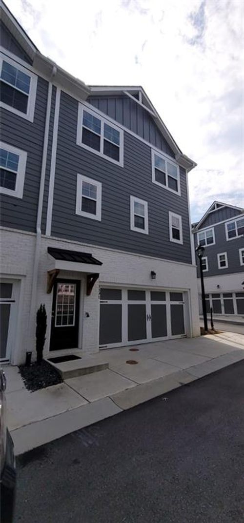 1191 Fallaw Ln, Atlanta, GA, 30329-3580 | Card Image
