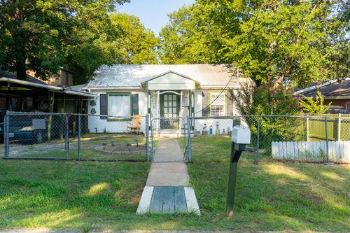 714 Neomi Ave, Dallas, TX, 75217-5135 | Card Image