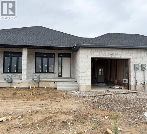 398 Rosner Drive, Saugeen Shores, ON, N0H2C8 | Card Image