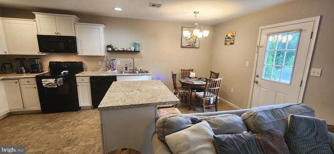 26 N Locust St, Townhouse with 3 bedrooms, 3 bathrooms and null parking in SHIREMANSTOWN PA | Image 19