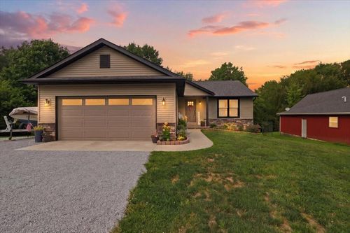148 Jonathon Dr, Howard, OH, 43028-9585 | Card Image