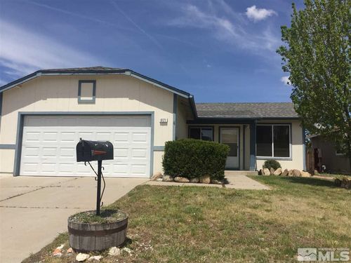 8121 Big River Dr, Reno, NV, 89506-3116 | Card Image