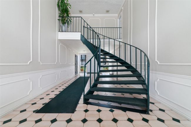 Inviting Lobby/Entry Foyer to Coplex | Image 20