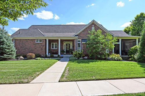 6713 Harbour Town Dr, West Chester, OH, 45069-6401 | Card Image