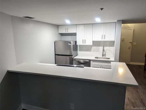 3413 Villa At The Woods, Peekskill, NY, 10566-4913 | Card Image