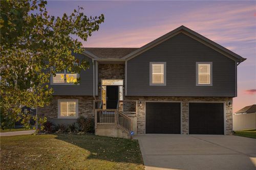 311 Fairview Circle, Platte City, MO, 64079 | Card Image