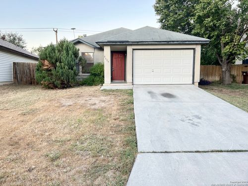 9629 Green Plain Dr, San Antonio, TX, 78245-3064 | Card Image