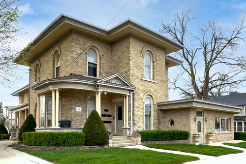 229 N Ludington St, Columbus, WI, 53925-1587 | Card Image