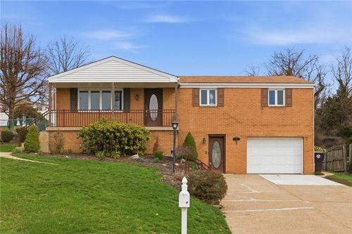1318 Cathell Rd, Baldwin Boro, PA, 15236 | Card Image
